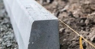 Установка бордюров для тротуарной плитки в Балашихе - цена от 820 руб.